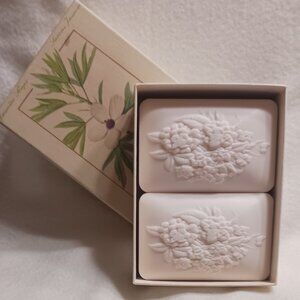 New In Box Jasmine Made in France Savon-Soap Gorgeous Scent Original Box